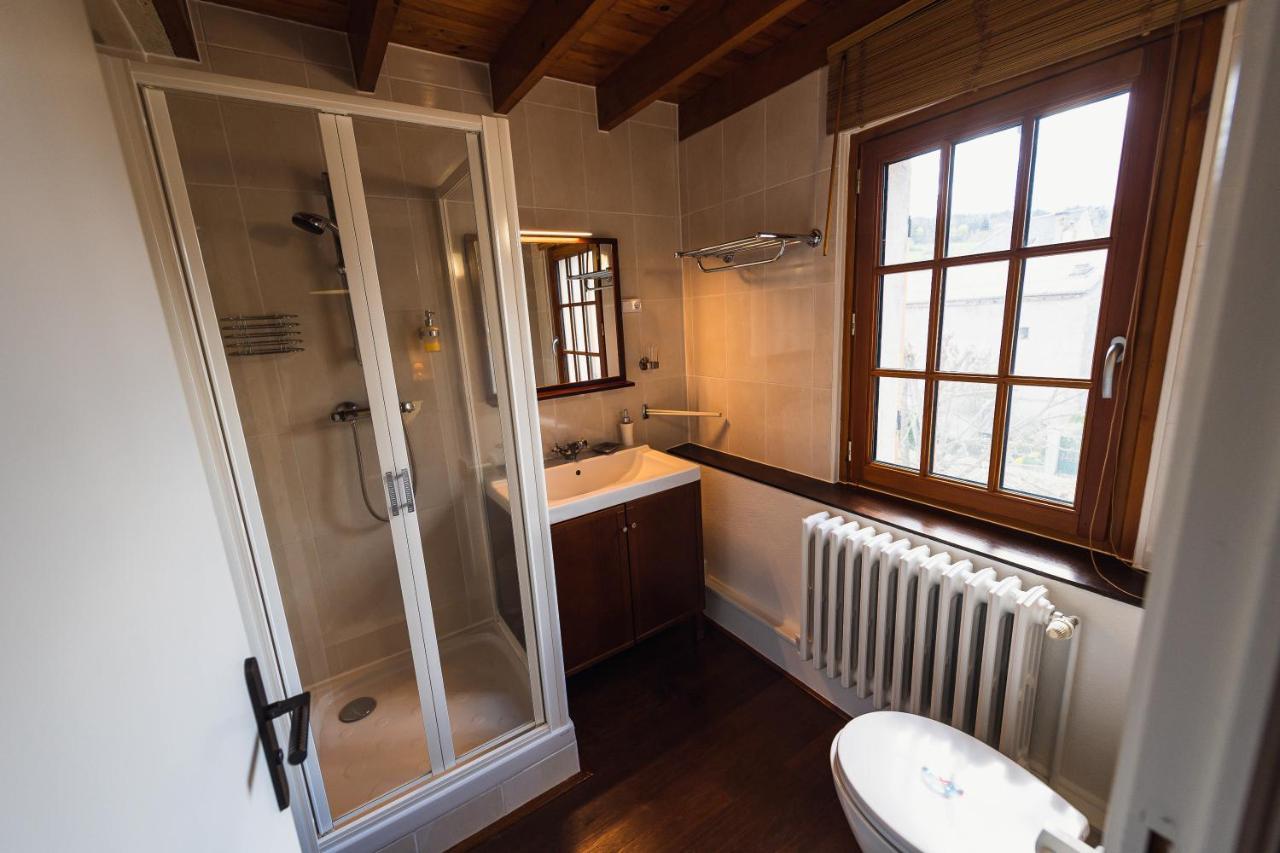 Maison D'Hote La Grange Aux Ayres Olloix Esterno foto