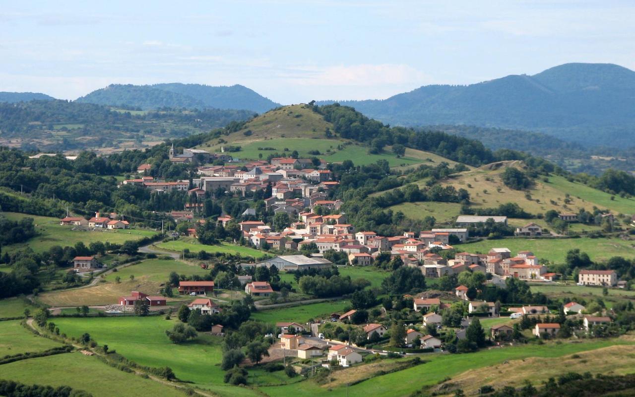 Maison D'Hote La Grange Aux Ayres Olloix Esterno foto
